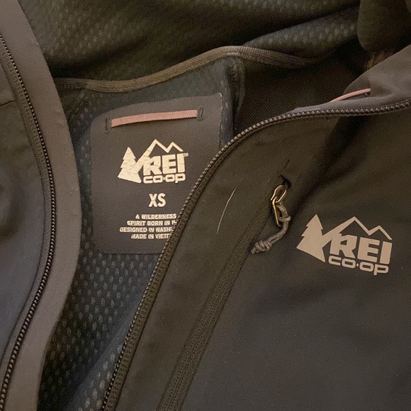 REI Windstopper - XS - Picture 2 of 2
